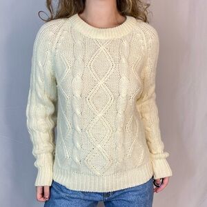 Merville vintage cream cable knit sweater
